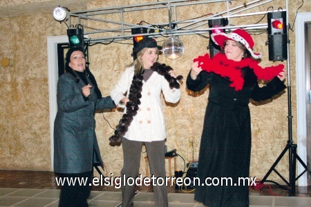 Anabel Aragón, Elba Izaguirre y Miriam Pérez.