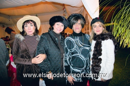 Ana Luisa de Nigris, Velia González, Rosy Torre y Miriam Pérez.