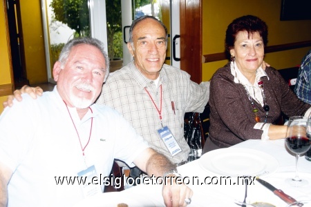 Tomás Gómez, Arturo Espinoza y Elba Hortensia Máynez.