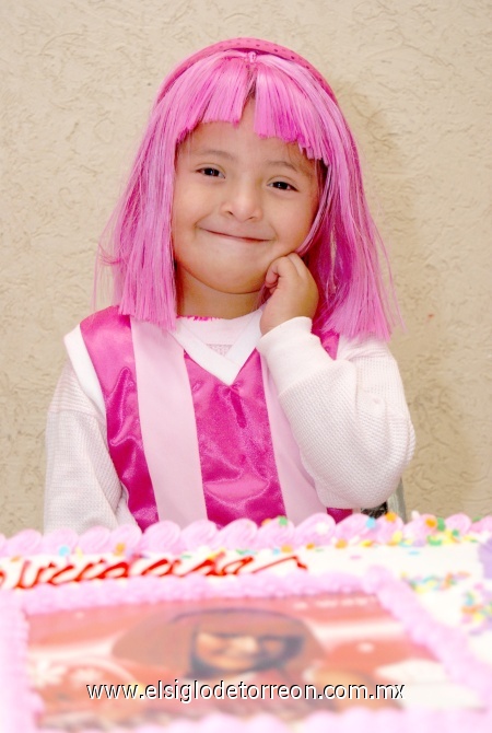 13122008
Alejandra Guzmán Silva, personificó a Estefany de la serie Lazy Town