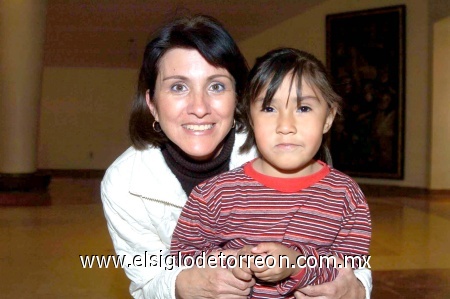 21122008
Verónica Kempke y Angélica Díaz.