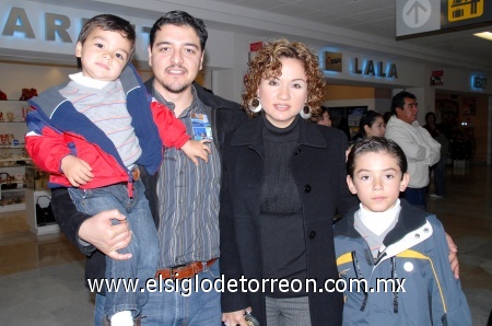 12012009
La familia Heredia regresó a El Paso, Texas