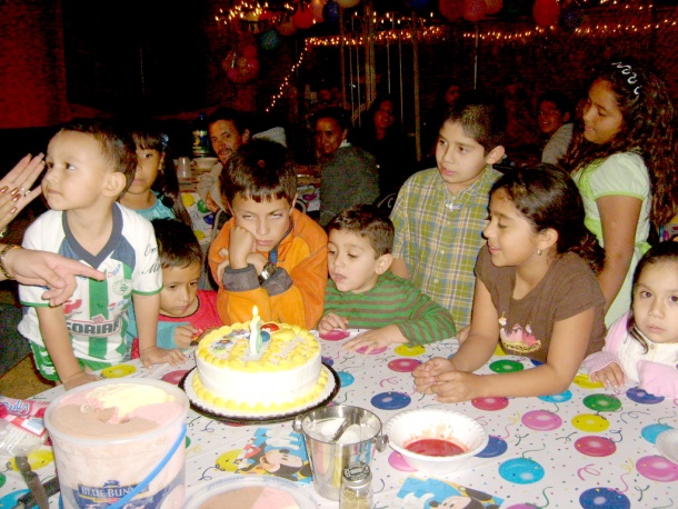 Carlos Alberto Hernandez Romo el día de su cumpleaños en el Paso Texas