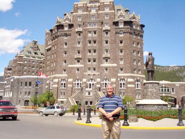 Blas Perez en Spring Banff Hotel en Banff, Alberta Canadá.