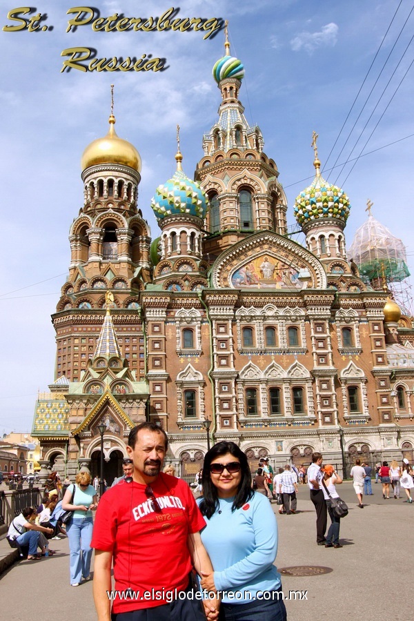 Victor y Matilde Duron en San Petersburg, Rusia.