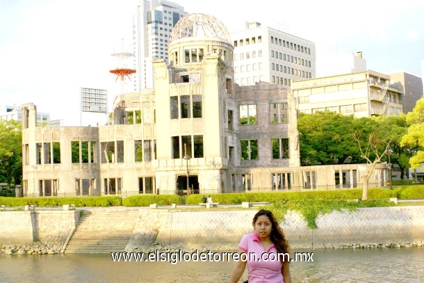 Este es el lugar donde USA dejo caer la bomba nuclear en Hiroshima.(Bomb Dome) el 6 de agosto 1945