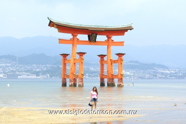 Lorena Flores en Hiroshima.