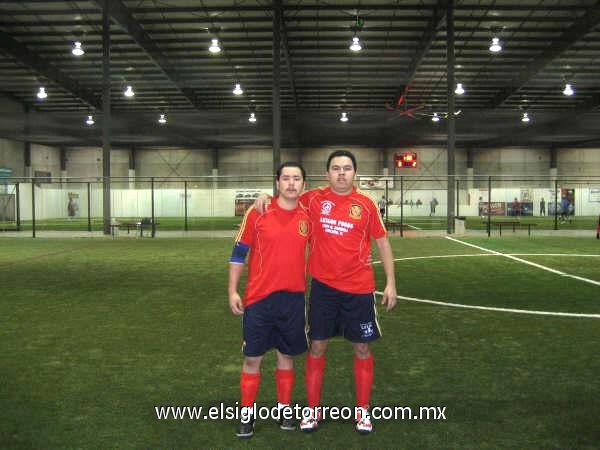 Victor Perez e Israel Jaquez desde el Chicago Indoor sport de Chicago Il.