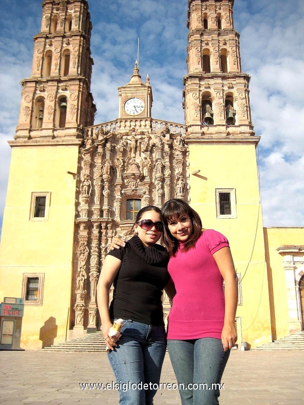 Diana Adame, Tere Ramos en Dolores Hidalgo.