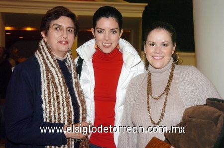 01022009 BEATRIZ DE MONTAÑA,  ALEJANDRA MONTAÑA, Y CHARY A. DE MONTAÑA