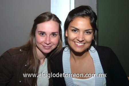 06022009 Paulina Navarrete y Pamela Díaz de León.