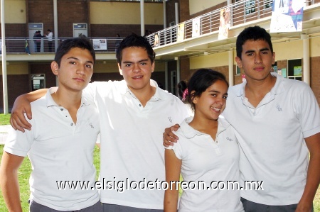 10022009 Ernesto González, Rodrigo Borbolla, Maryfer Carlos y Othón Borrego.