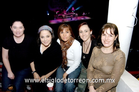 15022009 Ana Medrano, Gloria Soto, Maricarmen, Rosalinda y Lorena Villar.