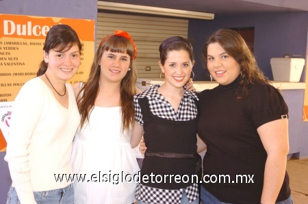 23022009 Marifer Huerta, Gaby Acosta, Andrea Delgado y Valeria Rivas.