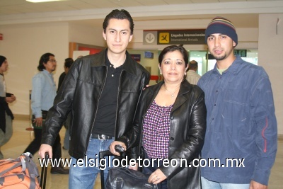 20022009 Daniel Rodríguez, Alma Cárdenas y Roberto Mora llegaron desde la Ciudad de México.