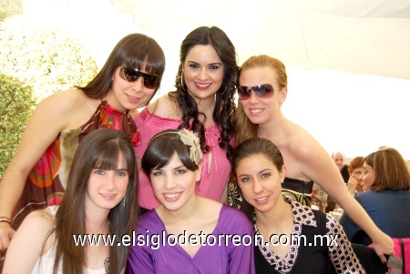 20022009 Daniela, Lulú, Bonnie, Gaby, Gaby R., y Claudia.