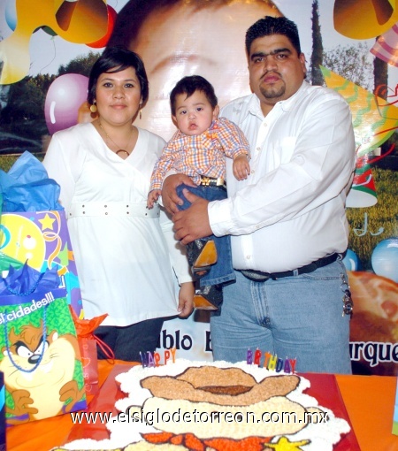 04032009 Cumpleaños de Roberto Espinoza organizado por sus papás Lourdes y Roberto Espinoza.