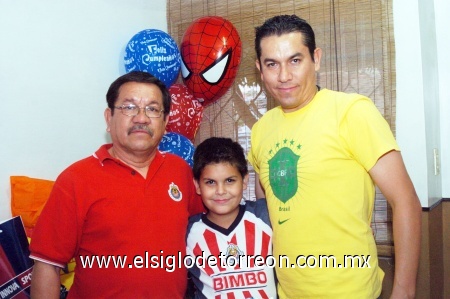 14032009 Eduardo Mayorga Santana, Eduardo Mayorga y J. Eduardo Mayorga Acosta, forman tres generaciones.