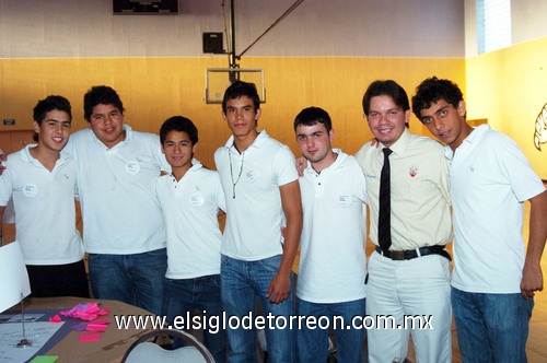 19032009 Omar Taul, Santiago Villegas, Eduardo Calzada, Joel Fonseca, Armando Grageda, Cristian y Fernando Giacomán.