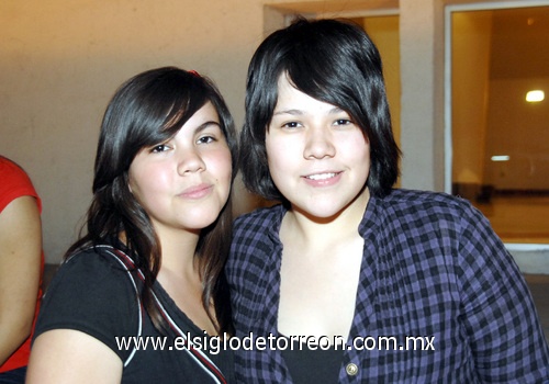 01042009 Paula Vázquez y Alejandra López.