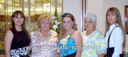 01042009 Fabiola Delgado Bernal junto a Susana de Berlanga, Rosario de Islas, Cony Delgado y Ale de Castillo.