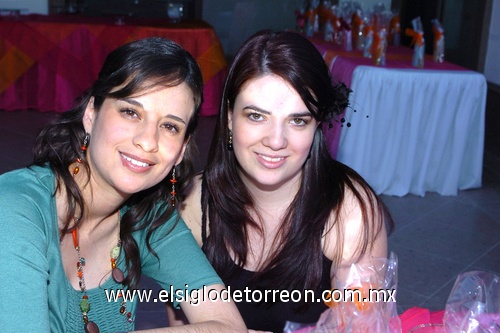 06042009 Gaby Guerra y Mariana Rico.