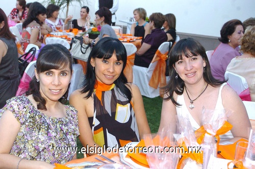 05042009 Adriana Villalobos, Angélica Femat y Bety Villegas.