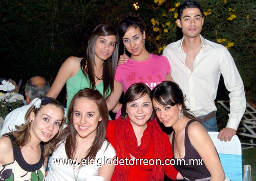 08042009 Invitadas. Diana Escárcega, Denisse Monárrez, Paola Gámez, Luisa Ortega, Isolda Jiménez, Diana Rodríguez  y Bernardo Jiménez.