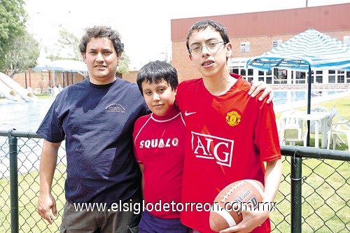 19042009 Leonel Hernández Acosta, Julio y Jorge Rivera.