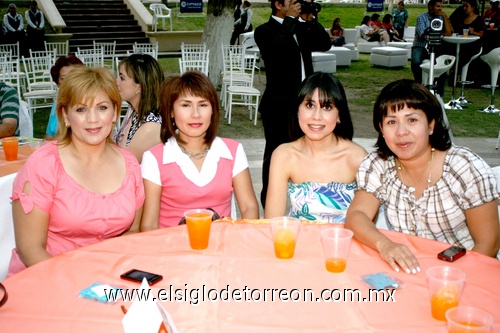 26042009 Claudia V., Fabiola de López, Sandra de Armendáriz y Verónica de Hernández. EL SIGLO DE TORREÓN / JAIME DE LARA.