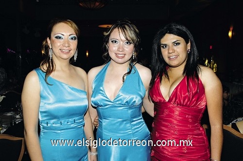 02052009 Cecilia Hernández, Érika Hernández y Laura Navarrete.