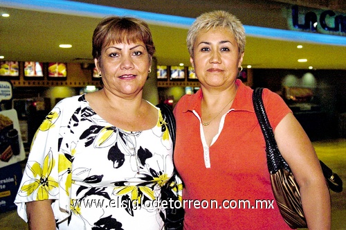 03052009 Yuri Bautista Sifuentes y Lorena Adame Méndez.