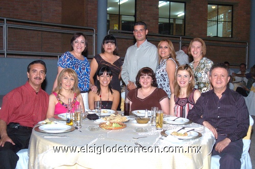 18052009 Roberto Chávez, Dinora Norte, Alba Olague, Arlene Portugal, Marisol García, Miguel Ángel Murillo, Imelda Veliz, Lupita Márquez, Richard Alicea, Magda Delgado y Esther Valdés.