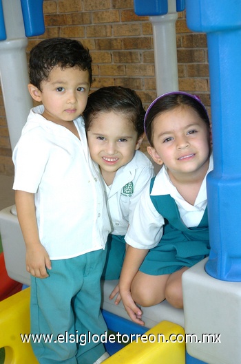 16052009 Miguel Borque, Emilio Sánchez y Valeria Páez.