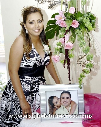 20052009 Srita. Diana Lizbeth Rivas Rodríguez contraerá matrimonio con el Sr. Fernando Puentes Bernal.- Érick Sotomayor Fotografía.