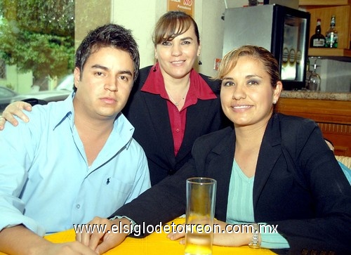 20052009 Joel López, Ofelia Martín y Beatriz Quijano.