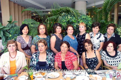 25052009 Ex alumnas. Malena Woo, Elia Rey, Silvia Ayup, Cecy Ayup, Donna Reed, Rosalinda Ayup, Paty Espinoza, Silvia García Núñez, Eva Luz Vázquez, Ana Luisa Castellanos, Lety García y Laura Rodríguez.