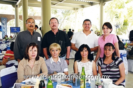 Flavio Sánchez, María Cristina Yarza, Guillermo Sandoval, Pascual Hernández, Loretta Sánchez y Cristy Olazábal.