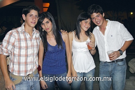 Recorrido Social
José Manuel Vargas, Paulina Rodríguez, Valeria Garzatijerina y Bernardo Correa.