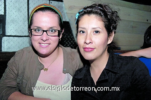 17052009 Alejandra Núñez y Thalía Orozco.