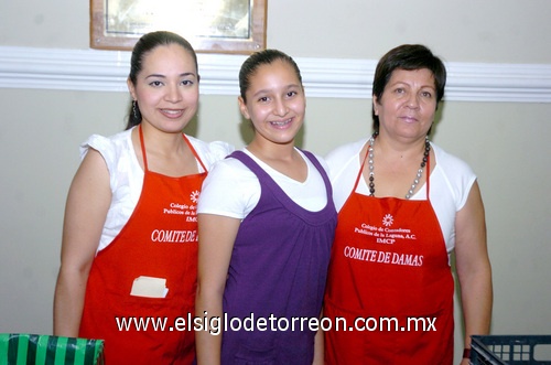 24052009 Griselda García, Ariadna Rosado y Mayela Saavedra.