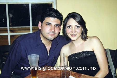 Daniel Morales y Paty Lugo.