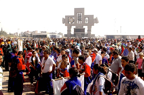 Lucero, Emmanuel, Alexander Acha, Daniela Romo y María Victoria ofrendarán este año su canto a Santa María de Guadalupe en la tradicional ceremonia del 12 de diciembre.