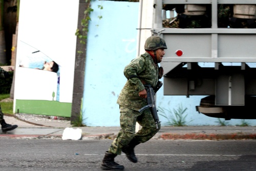 La última vez que las autoridades mexicanas abatieron a un importante jefe de la droga fue en el 2002, cuando un agente de policía mató a Ramón Arellano Félix, del cártel de Tijuana, en el balneario de Mazatlán.