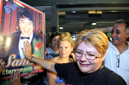 La muerte de Roberto Sánchez, su verdadero nombre, desató una conmoción en Argentina, ya que era uno de sus artistas populares vivos más queridos y admirados.