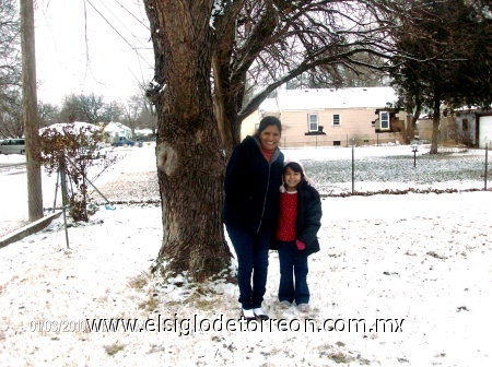 Disfrutando de la nieve en Wichita kansas enero 2010 Antonia