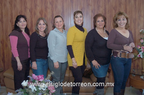 20022010 Organizadoras. Comité de Baile de San Isidro: María Elena Montiel, Paty Ávila, Soad Izaguirre, Carmen Reyes, Lorena Pedroza y Nora Cantú.