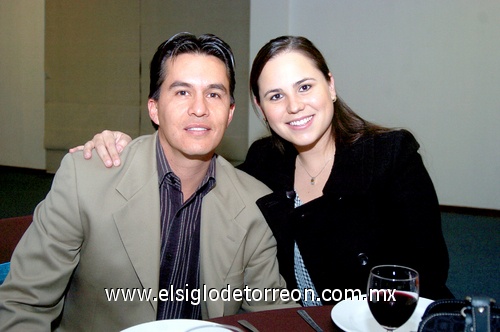 04032010 Alejandro Herrera y Ana Luisa.