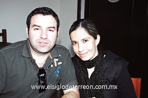 12032010 Carlos Salmón y Alejandra Aguilar.