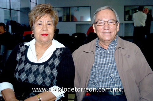 25032010 Esther de Gómez y Jaime Gómez.